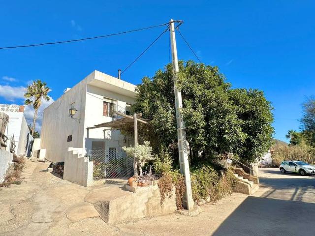 Casa chalet en Venta en Carboneras
