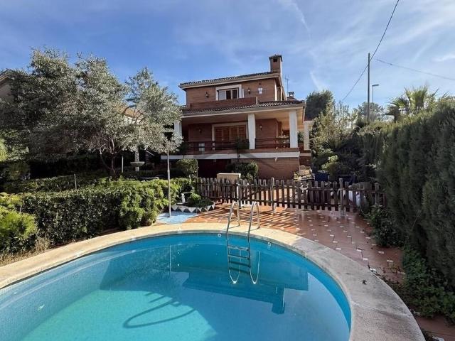 Casa chalet en Venta en Carcaixent