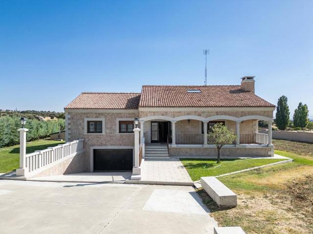 Casa chalet en Venta en Cardeñosa