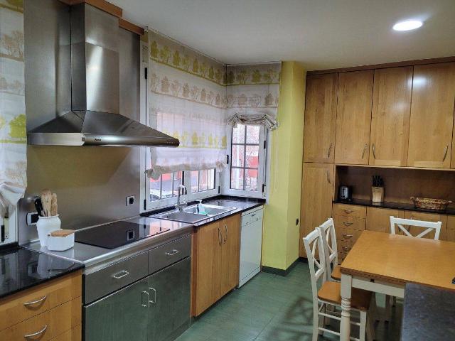 Casa chalet en Venta en Cariñena Carinyena