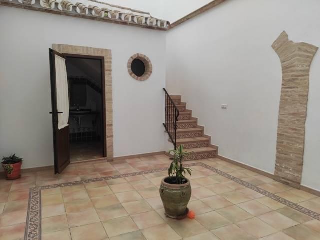 Casa chalet en Venta en Carmona