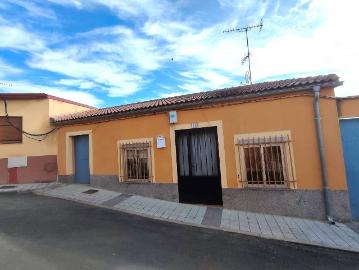 Casa chalet en Venta en Carpio