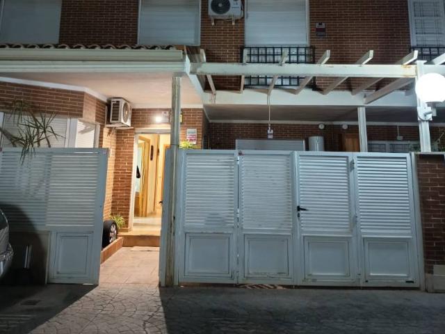 Casa chalet en Venta en Carranque