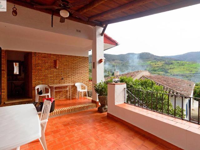 Casa chalet en Venta en Carratraca