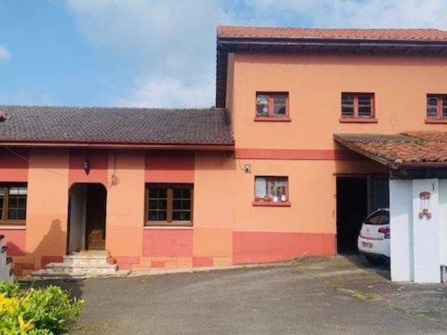 Casa chalet en Venta en Carreño