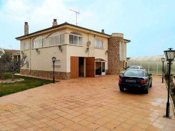 Casa chalet en Venta en Castellanos de Villiquera