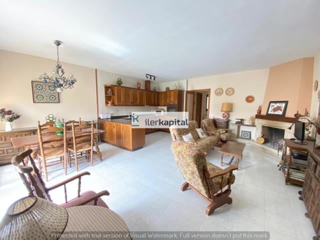 Casa chalet en Venta en Castelldans