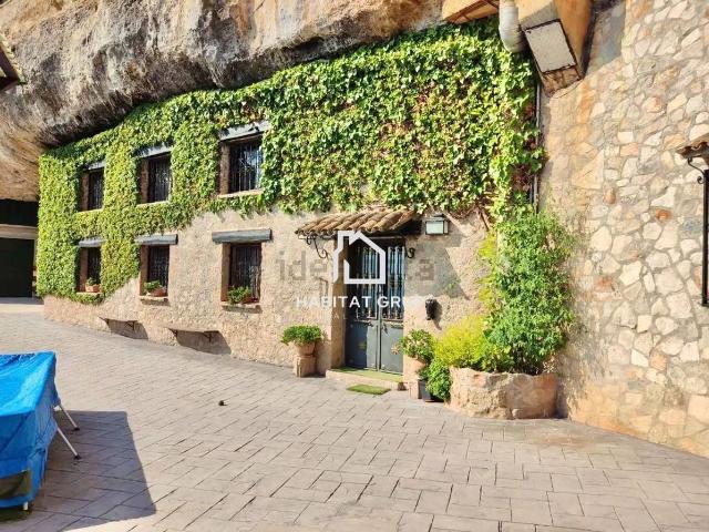Casa chalet en Venta en Castellfollit del Boix