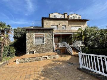 Casa chalet en Venta en Castellnou de Bages
