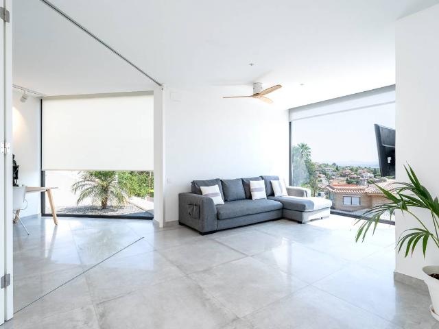 Casa chalet en Venta en Castellvell del Camp