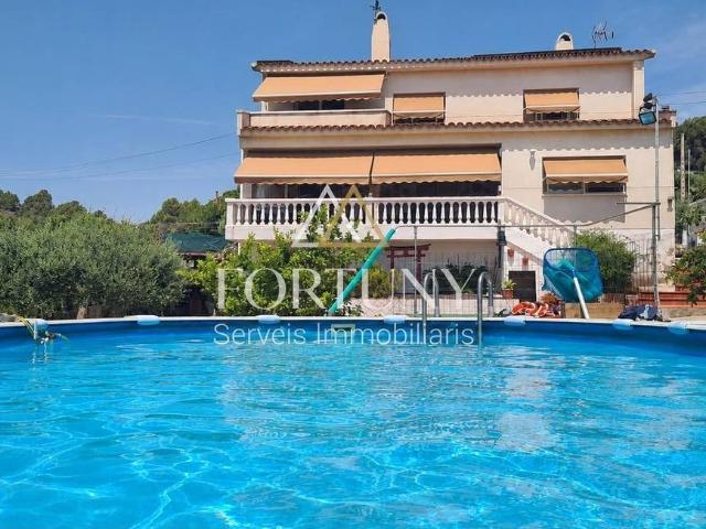 Casa chalet en Venta en Castellvell del Camp