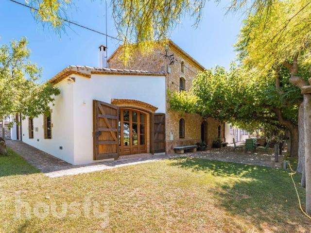 Casa chalet en Venta en Castellví de la Marca