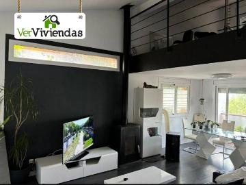 Casa chalet en Venta en Castellví de Rosanes