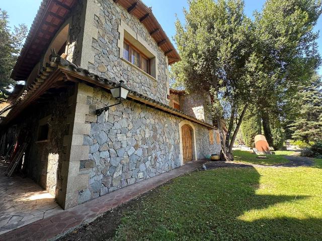Casa chalet en Venta en Castellví de Rosanes