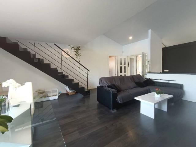 Casa chalet en Venta en Castellví de Rosanes