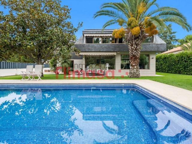 Casa chalet en Venta en Castillo Campodón