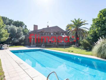 Casa chalet en Venta en Castillo Campodón