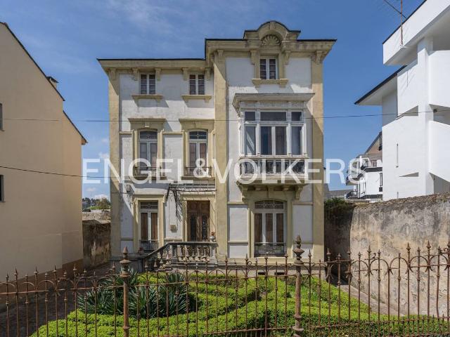 Casa chalet en Venta en Castropol