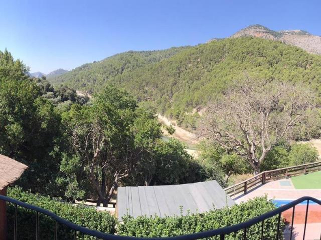 Casa chalet en Venta en Castril