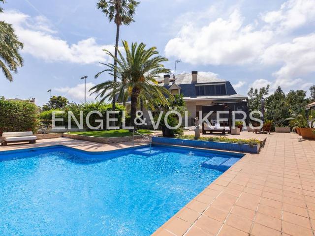 Casa chalet en Venta en Casas Verdes