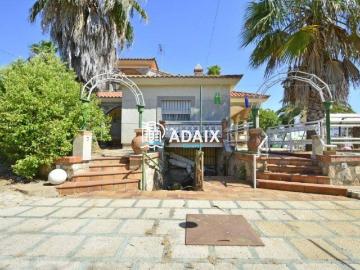 Casa chalet en Venta en Casar de Cáceres