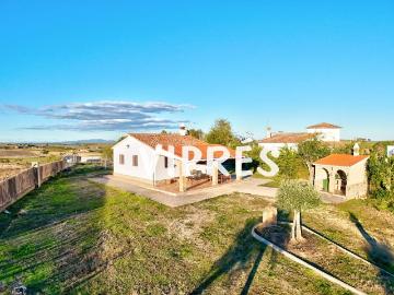 Casa chalet en Venta en Casar de Cáceres