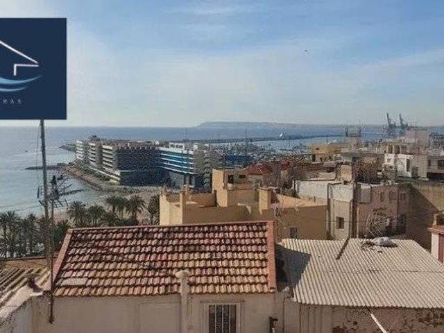 Casa chalet en Venta en Casco Antiguo Sta. Cruz Ayuntamiento