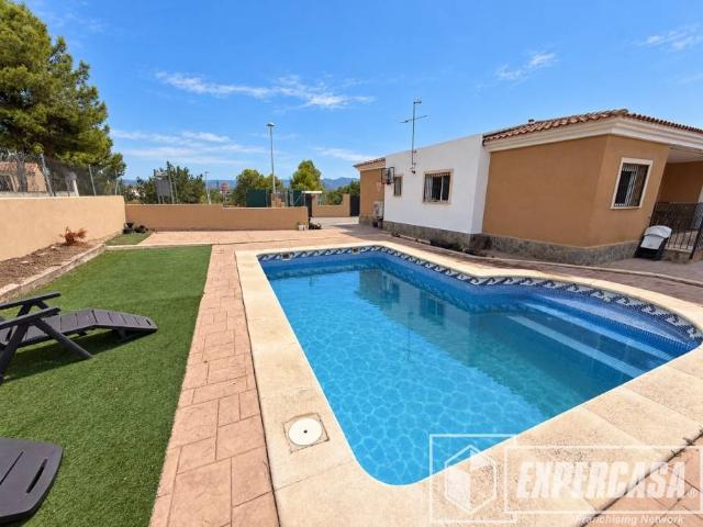 Casa chalet en Venta en Casco Antiguo
