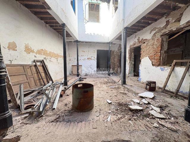 Casa chalet en Venta en Casco Antiguo
