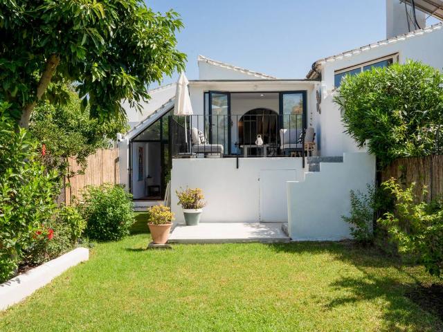 Casa chalet en Venta en Casco Antiguo