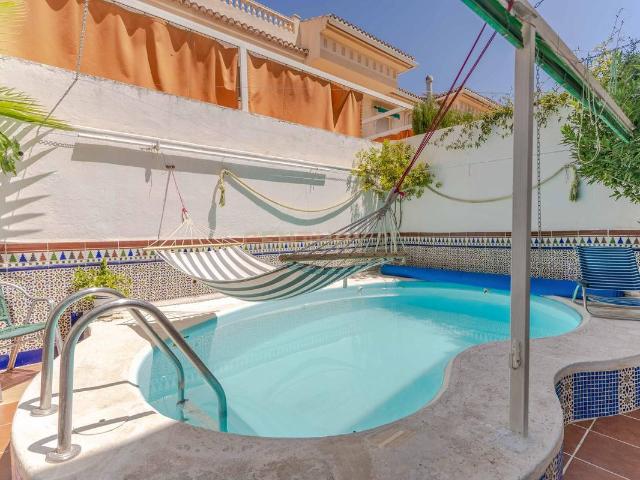 Casa chalet en Venta en Casco Histórico