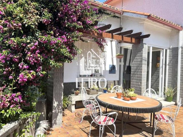 Casa chalet en Venta en Catoira