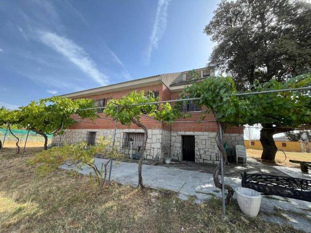 Casa chalet en Venta en Cazalegas