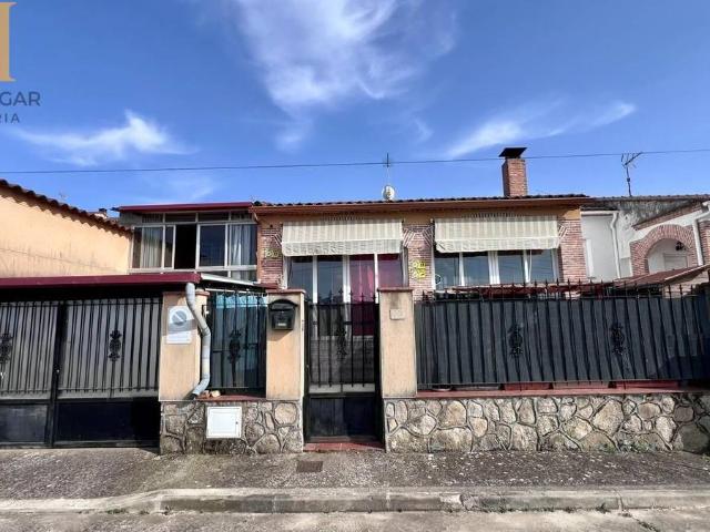 Casa chalet en Venta en Cazalegas
