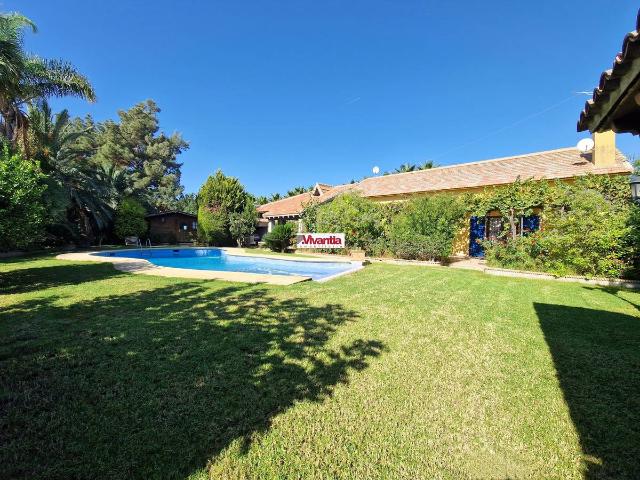 Casa chalet en Venta en Cazalla