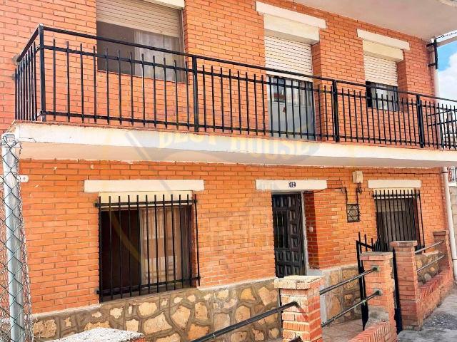 Casa chalet en Venta en Cañamares