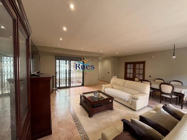 Casa chalet en Venta en Centro