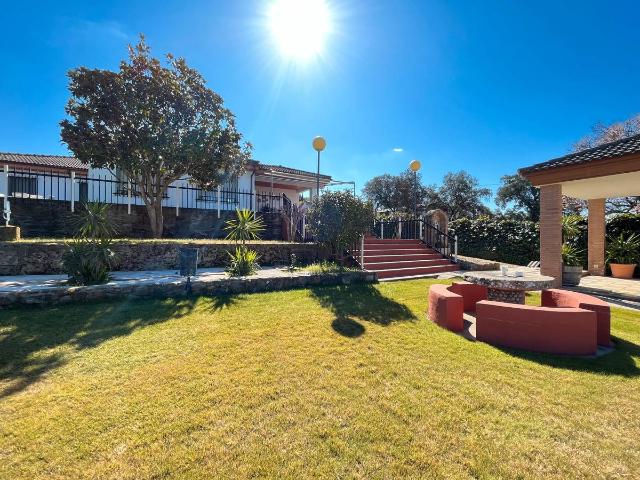 Casa chalet en Venta en Malpartida de Plasencia