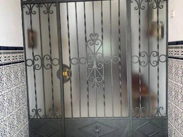 Linares, Jaén, Andalucía, Andalucía - Cuarto de servicio