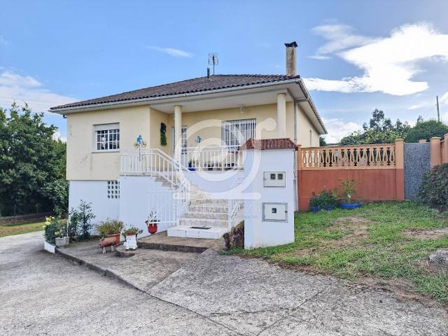 Casa chalet en Venta en Centro de Culleredo