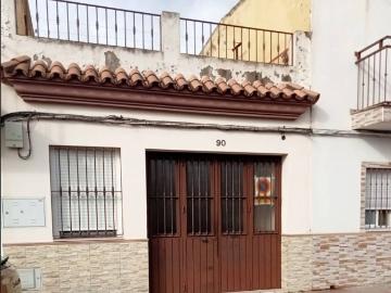 Plaza de Neptuno - Cuarto de servicio, Cocina equipada