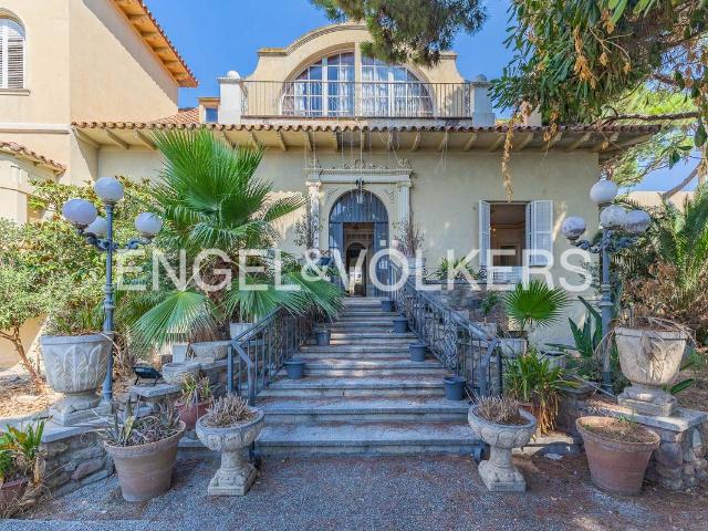 Casa chalet en Venta en Centre