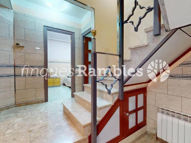 Casa chalet en Venta en Centre
