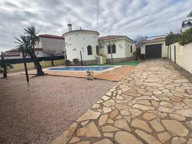 Casa chalet en Venta en Centre