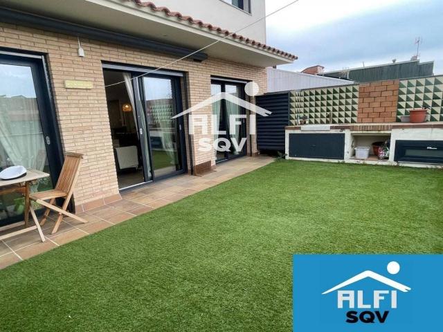 Casa chalet en Venta en Centre