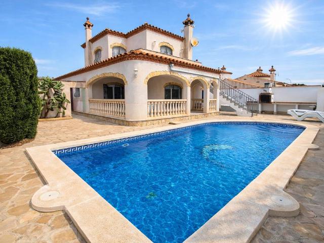 Casa chalet en Venta en Centre