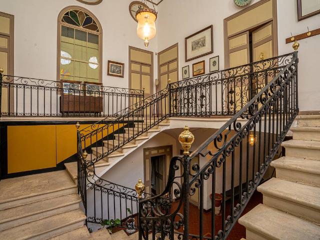 Casa chalet en Venta en Centre Històric