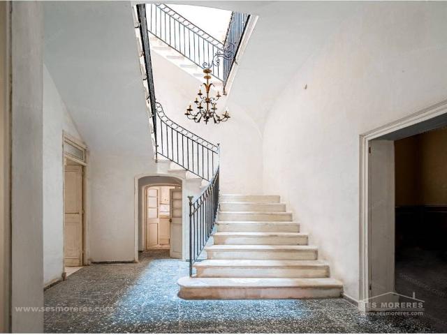 Casa chalet en Venta en Centre Històric