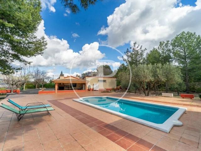 Casa chalet en Venta en Centre Zona Alta