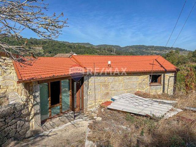 Casa chalet en Venta en Cenlle